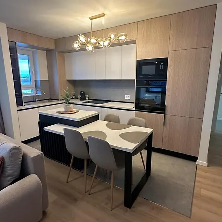 Eva's Coresi Apartman Brassó